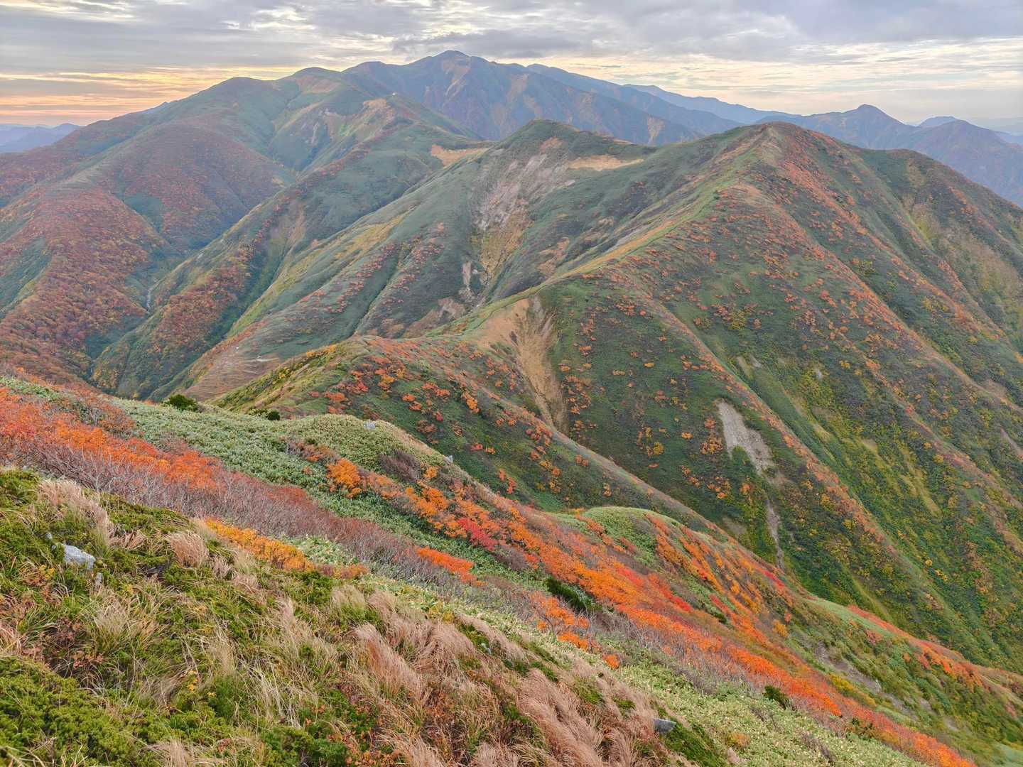 大石山〜頼母木山〜地神山
