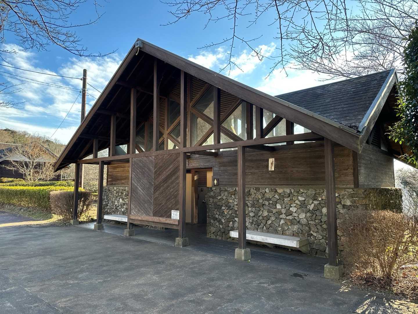 展望公園のトイレです。こちらもきれいです