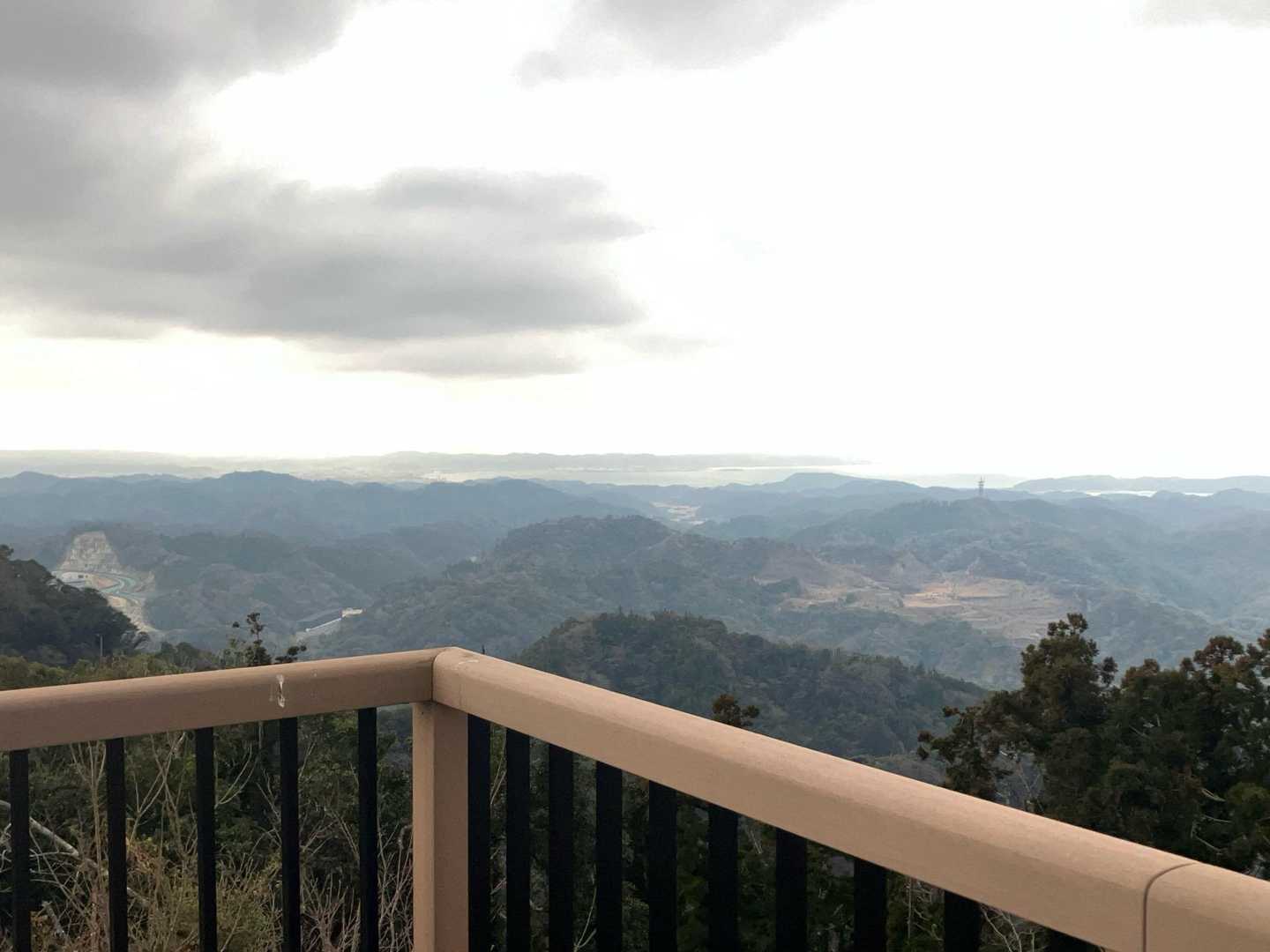 展望台からの景色🏝️
天気が微妙でちょい残念☁️