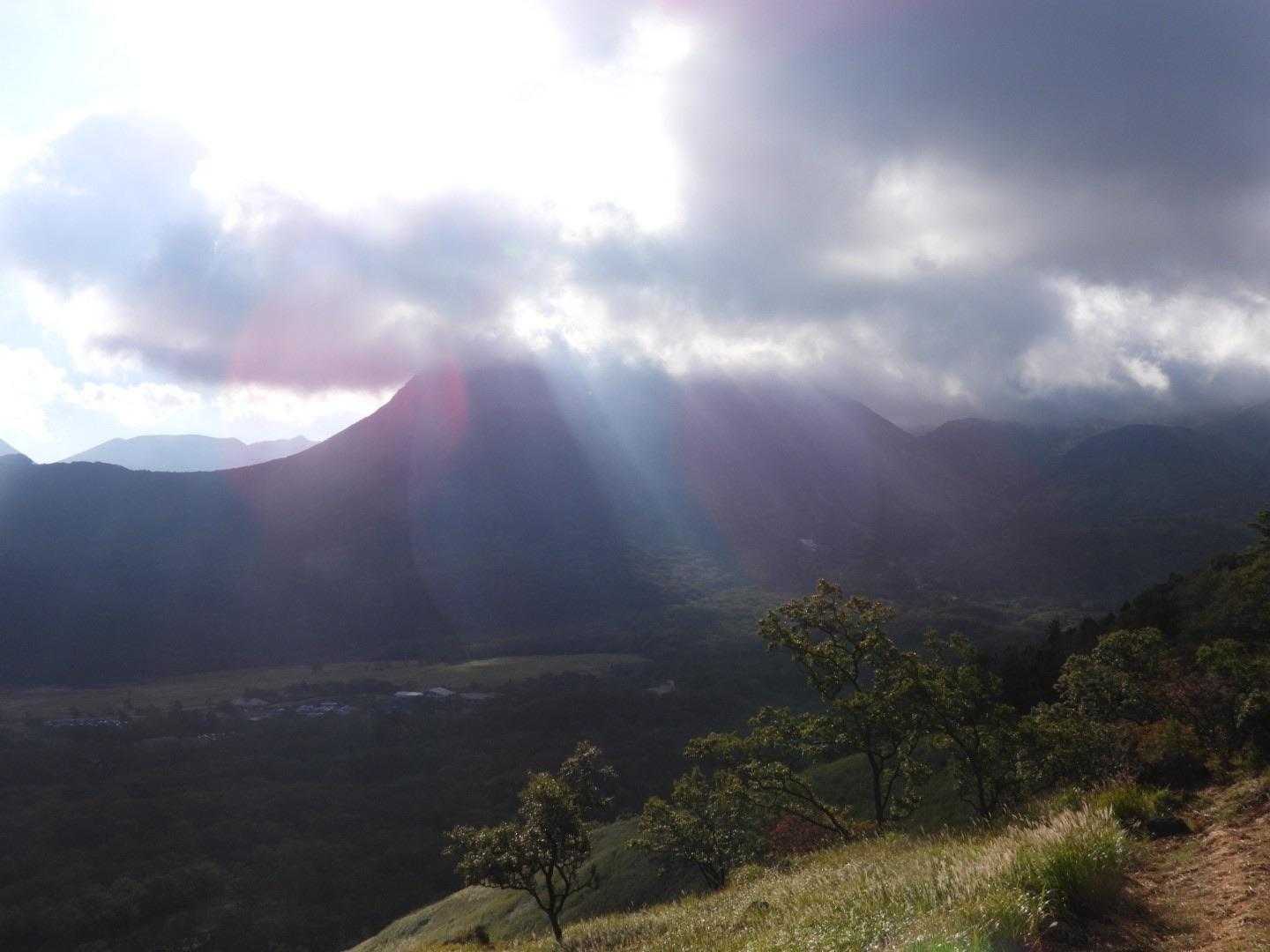 長者原登山口-泉水山 往復コースの写真