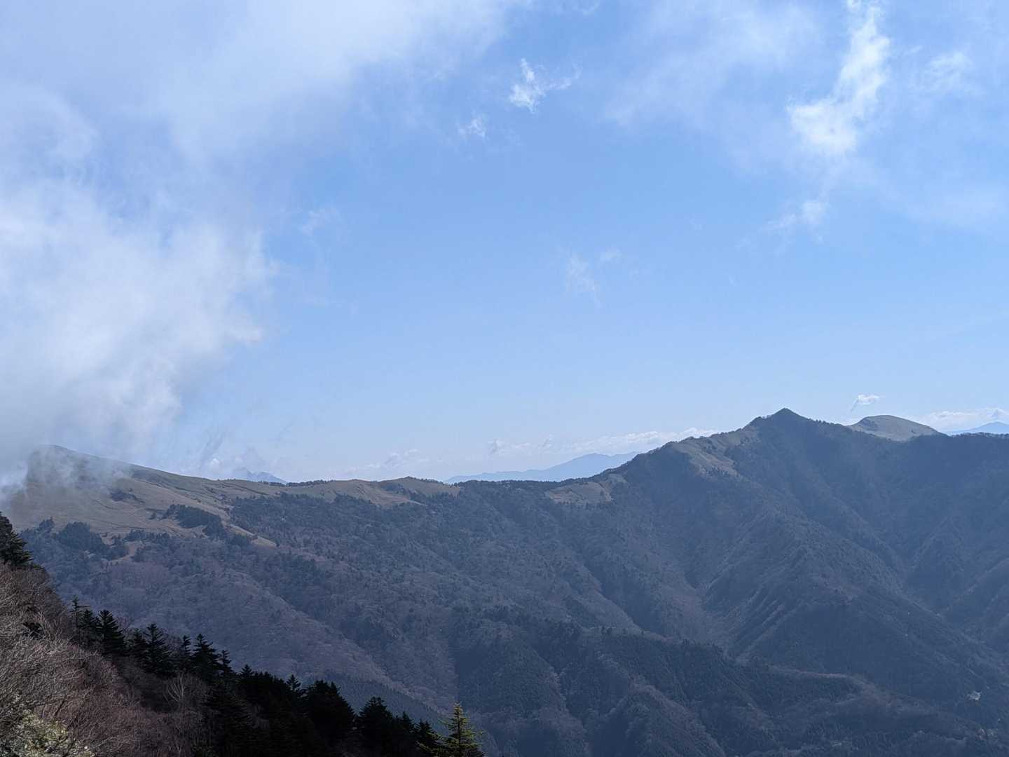 旧寒風山トンネル南口-桑瀬峠-伊予富士-寒風山 周回コースの写真