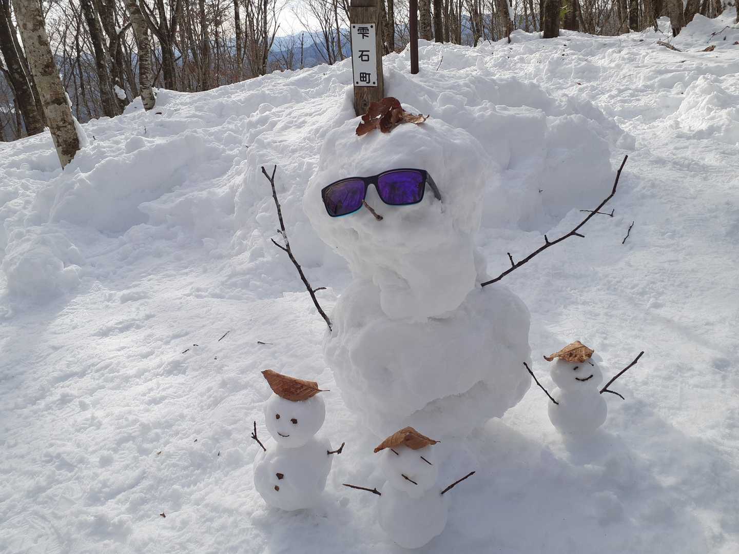 雪だるま作り〜⛄️誰がどれを作ったかはご想像で（笑）