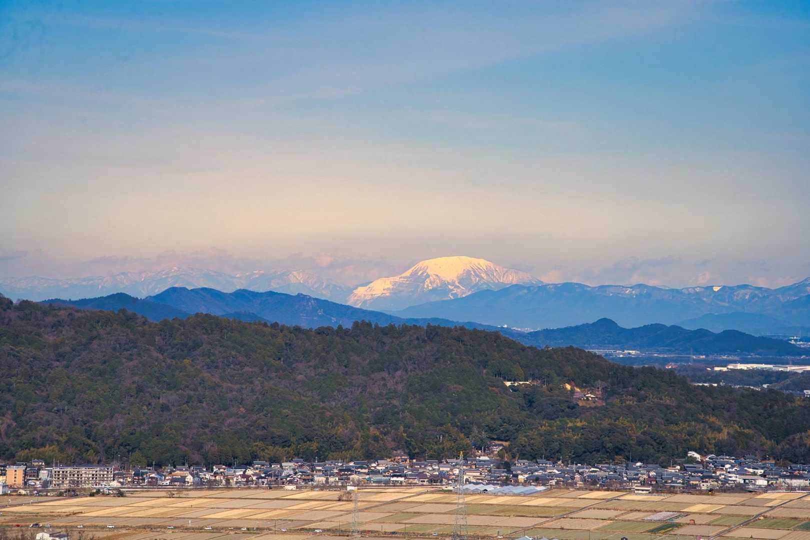 やっぱり伊吹山はかっこいいですね！