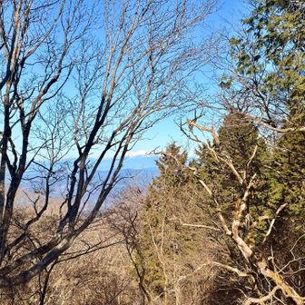 あれは御嶽山か恵那山かなぁ