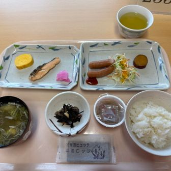 朝ご飯🍚
納豆つき‼️