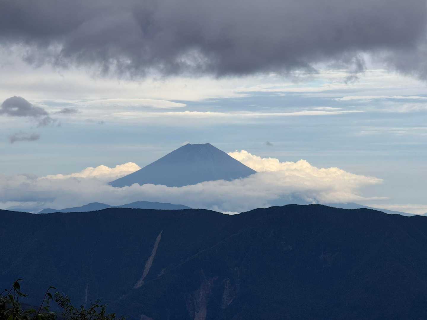 赤石岳・聖岳登山口-笊ヶ岳登山口-駒鳥池-千枚岳-丸山-悪 周回コースの写真