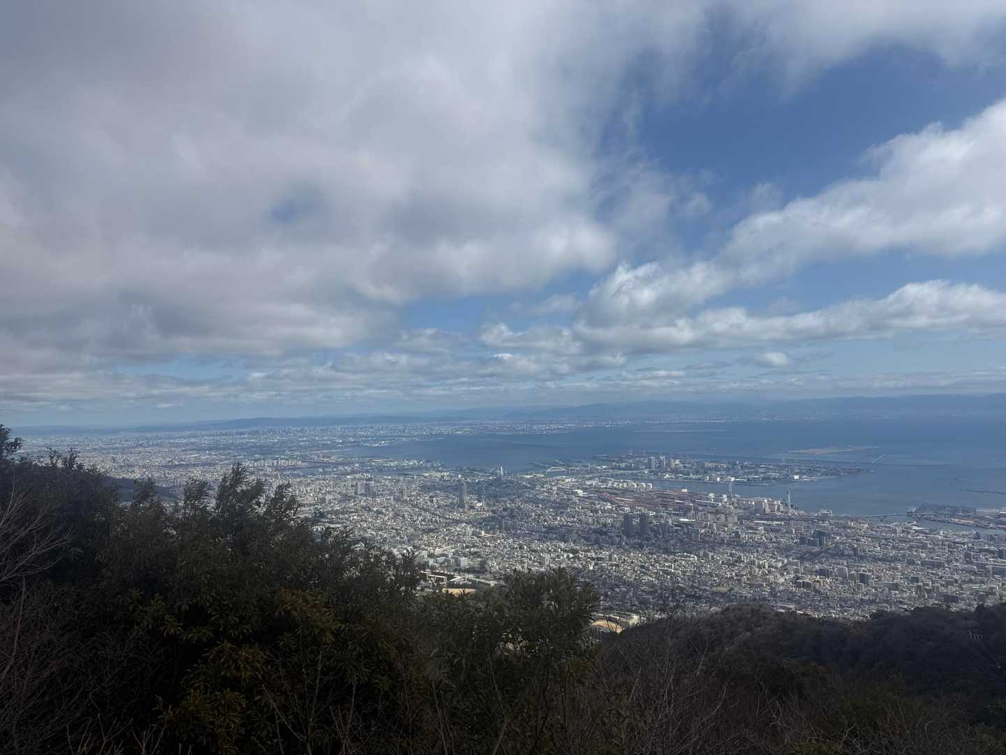 進んで掬星台。
今日は雲は多いですが見通しが良く景色最高でした🤩