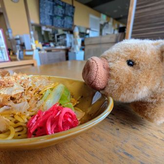 滝汗かいた後の ホルモン焼そば 最高です😍