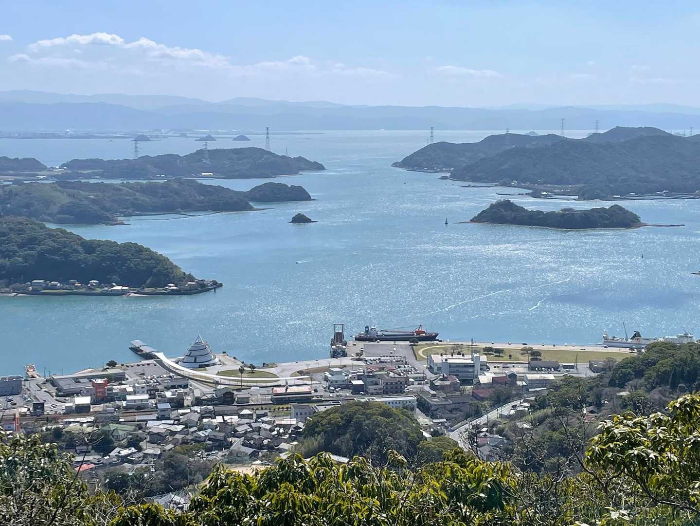 ピラミッド見える
