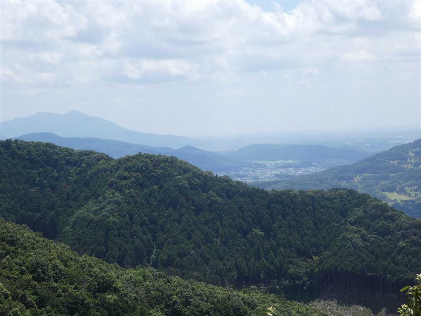 左に筑波山。冬は富士山が見えます