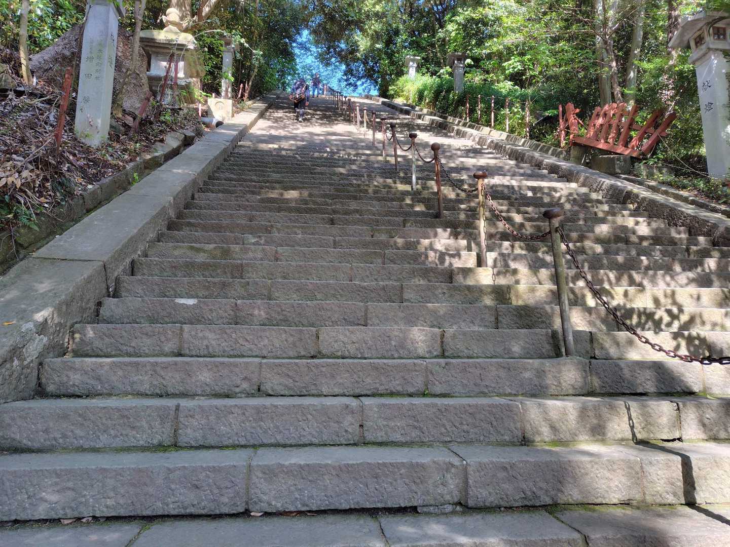 麓山神社手前の階段きつい😭