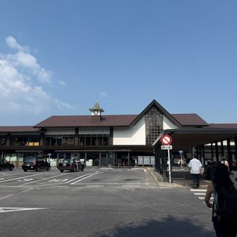 鎌倉駅に降り立つのは何年振り？
いつもスタートは北鎌倉が多いので〜