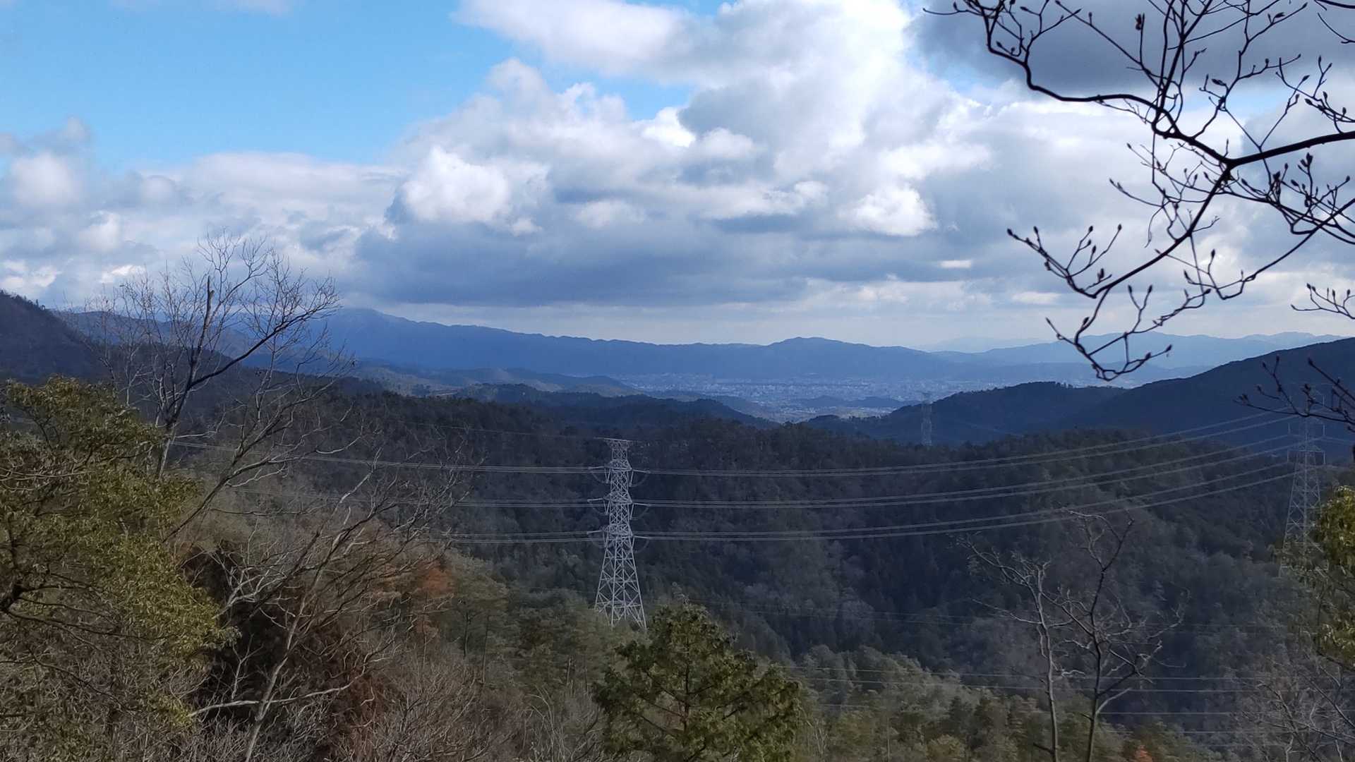 展望が開け比叡山から大文字が見えます