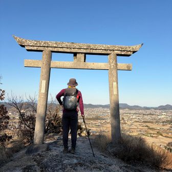 天空の鳥居と私