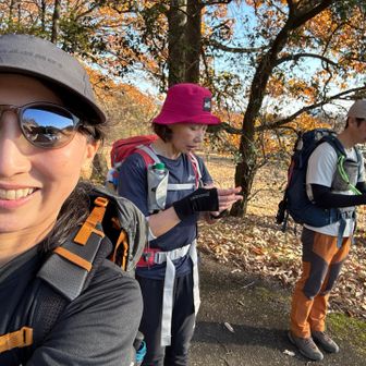 車をデポした駐車場でゴール🙋‍♀️🙋‍♀️🙋‍♂️