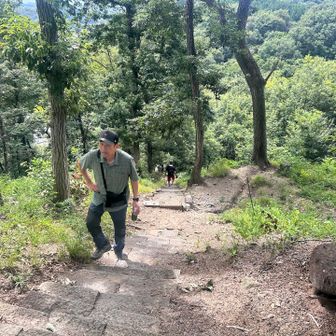 北アルプス行くために新調したモンチュラの上下で来た相方。完全にオーバースペック😂リベンジ👍だね
