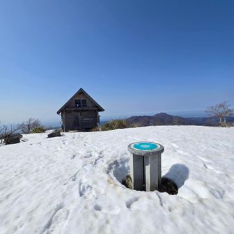 南丈競、山頂に着きました