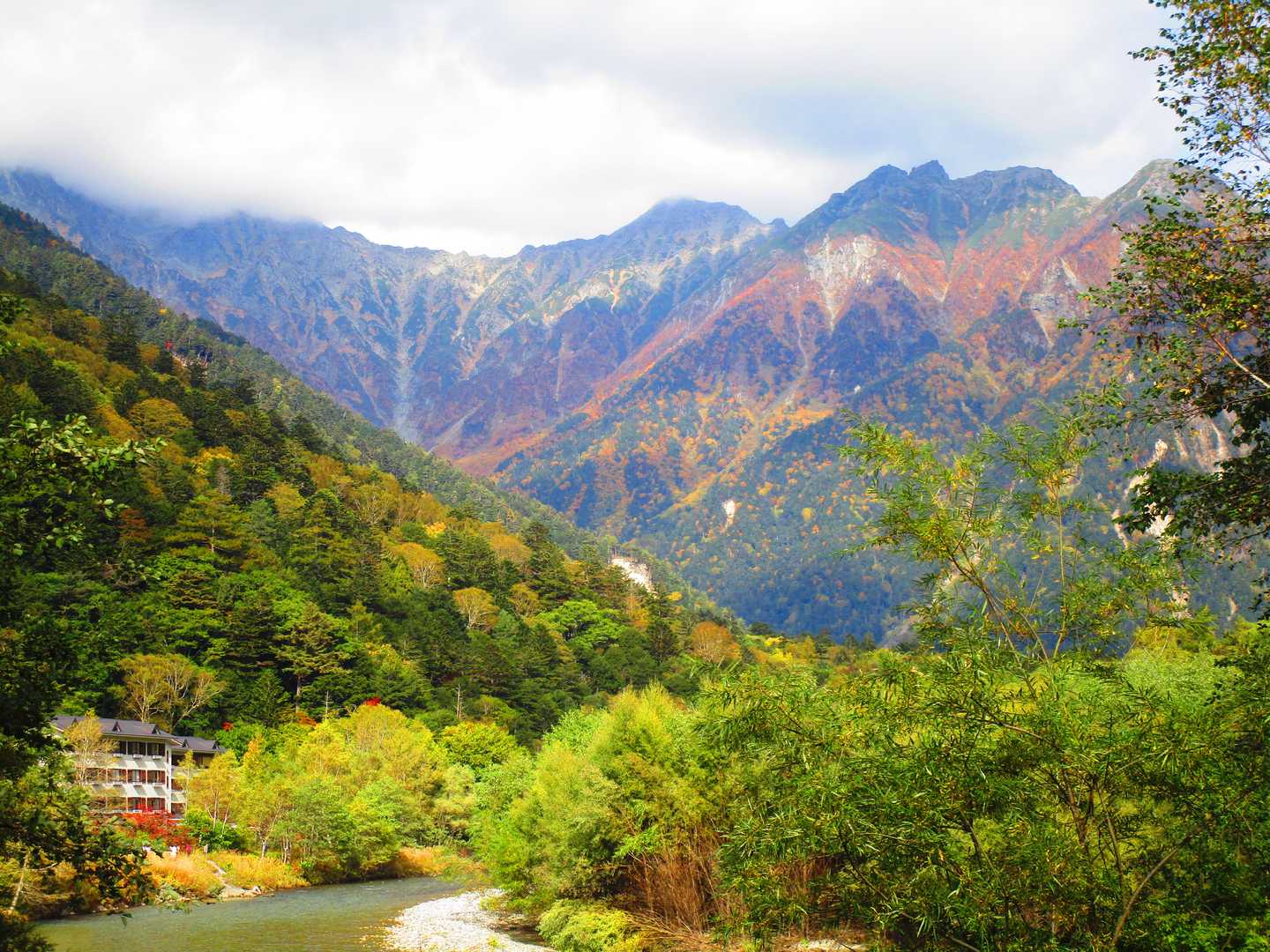 穂高岳紅葉