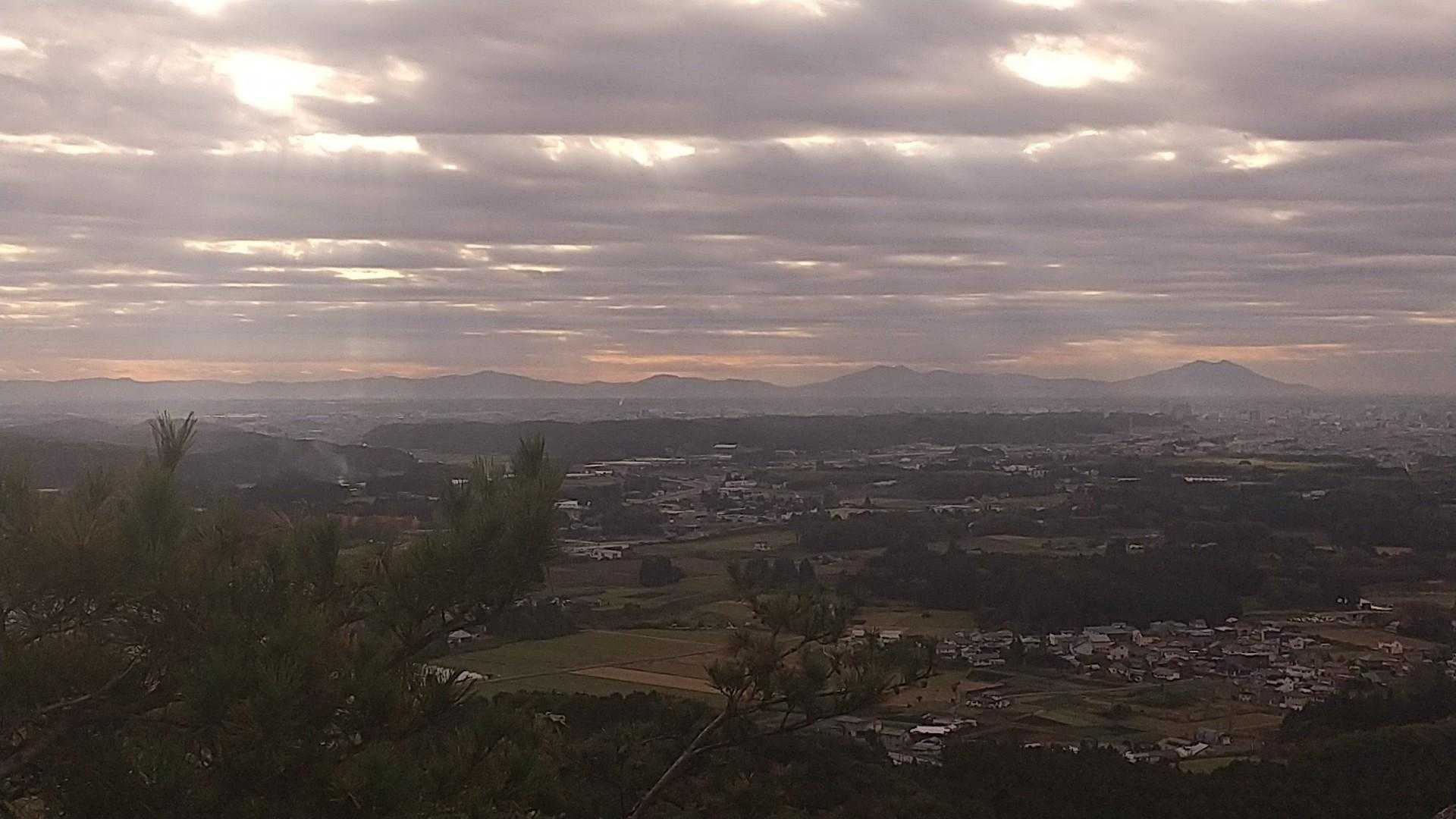 天使のハシゴが筑波連山に降りてきた！👼
