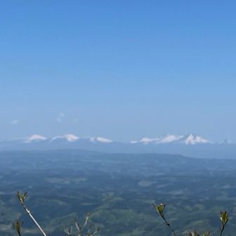 八甲田。きっといいザラメ、実はラストランもよぎってた⛷️けど、シーズンではじめてスキーの欲望が負けた日。