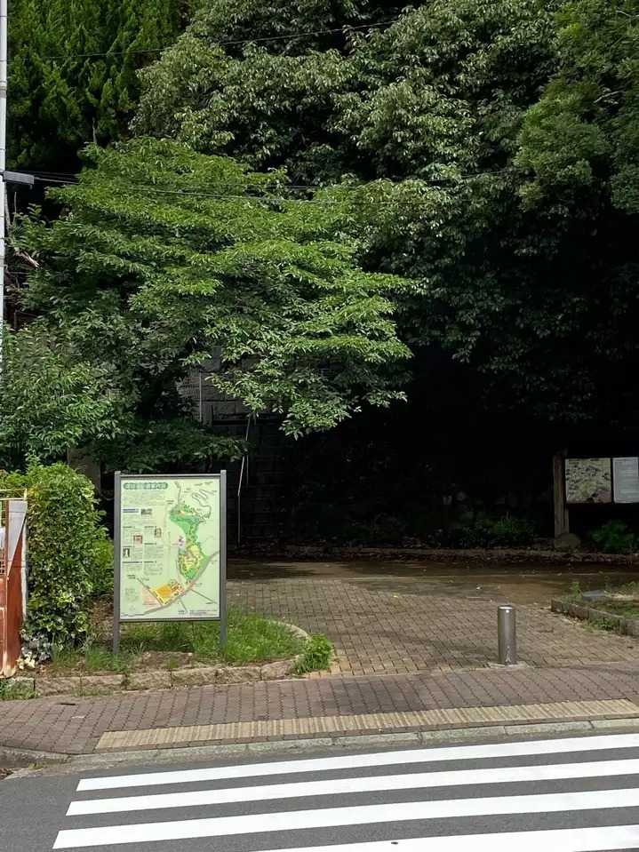 諏訪山の写真