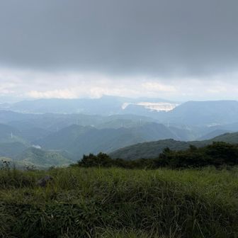 暗雲が薄っすらと上空にあるけど、雨は降らなかった