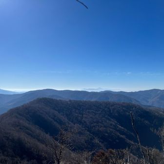 韓国岳？高千穂？が見えてるらしい