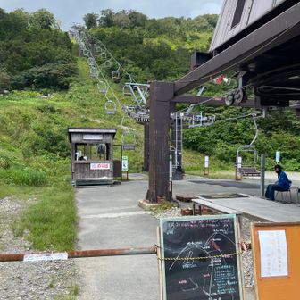 帰りのリフトもガラガラでした。