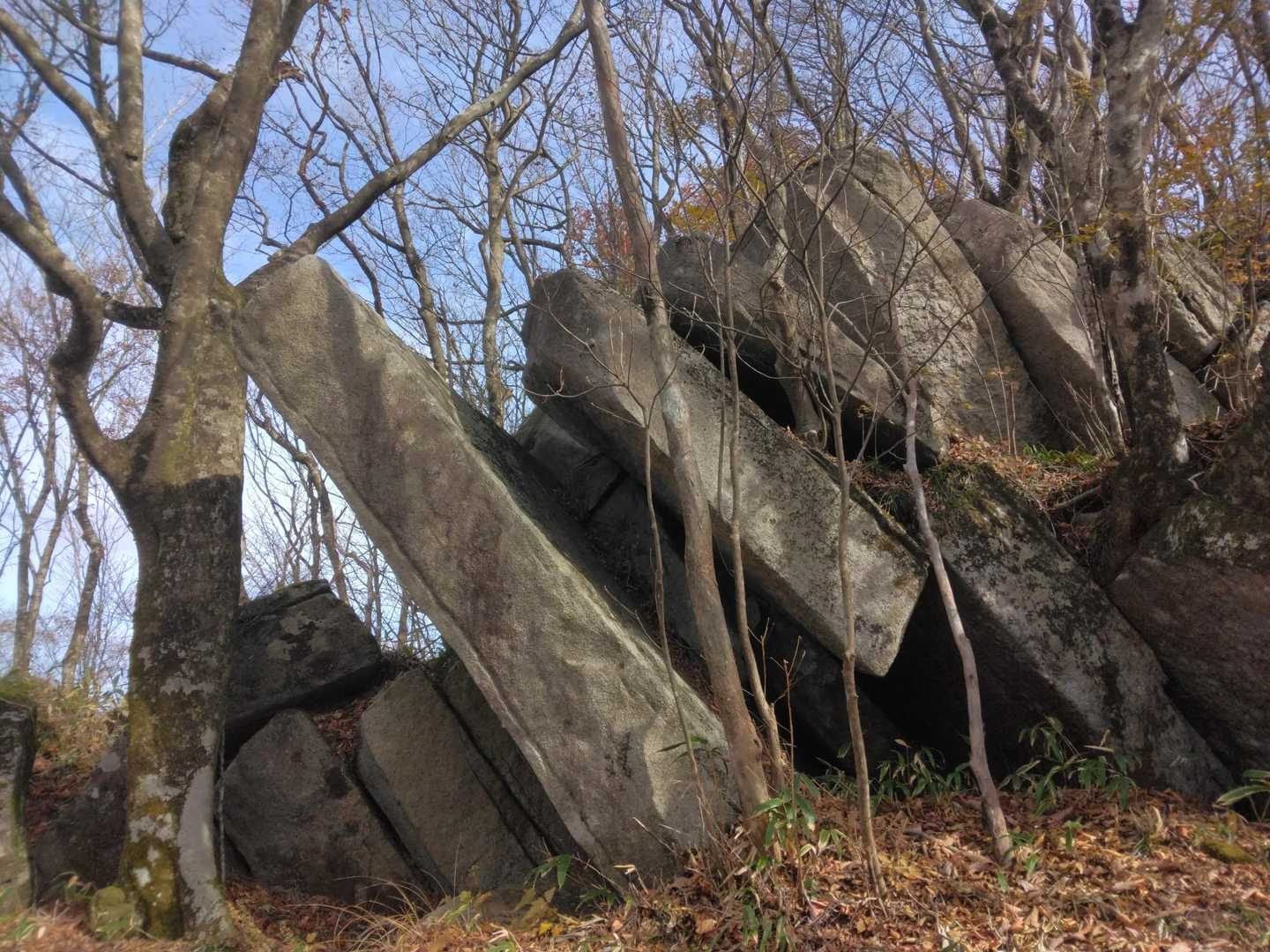巨石群