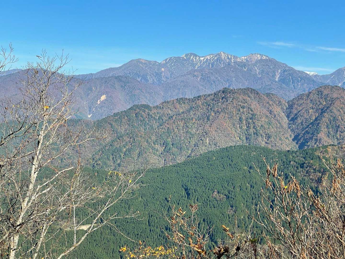 毛勝三山、大明神山😍ブナクラ乗越の奥に天狗の大くだり😍
東芦見尾根、赤谷の頭、、、肉蔵、七姫に向かったのはどこ？とか、話が終わらない😆