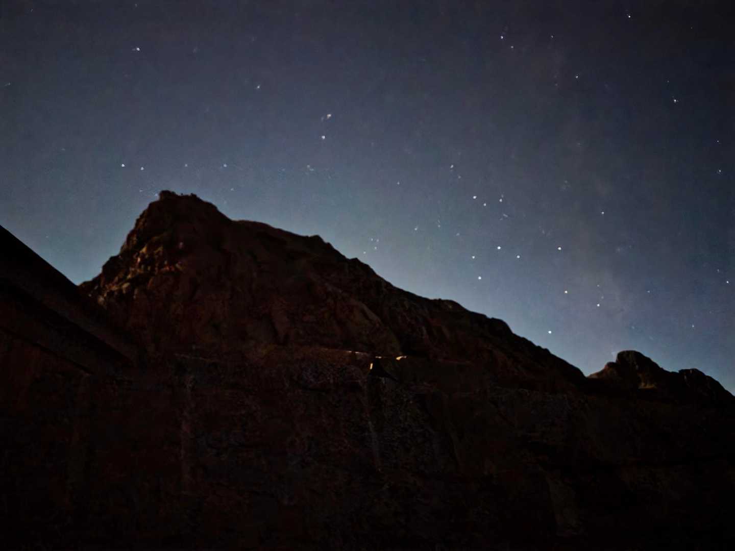 この日は中秋の名月🌕
月が明る過ぎて星はいまひとつかな。