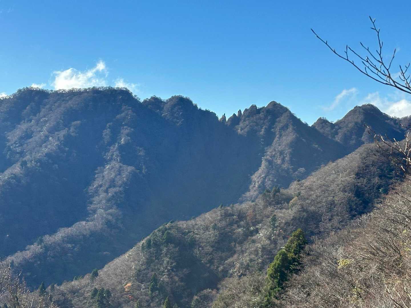 鋸岳