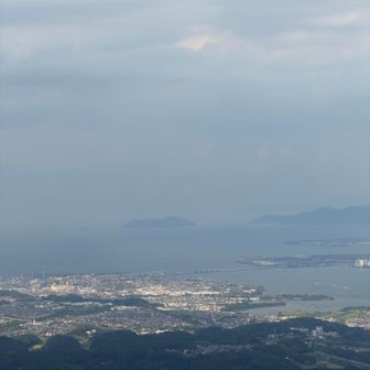 沖島と琵琶湖大橋