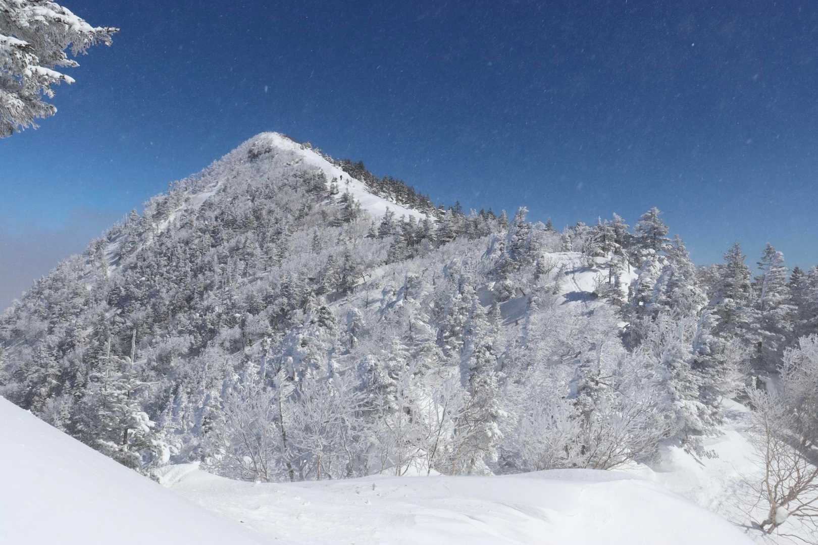 四阿山登山口-四阿山 往復コースの写真