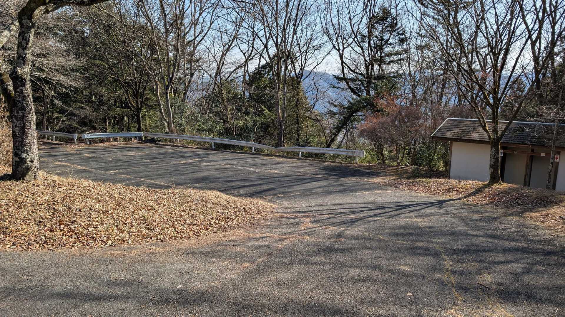 駐車場
20台以上駐車可