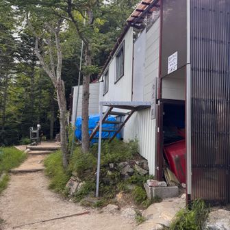七丈小屋