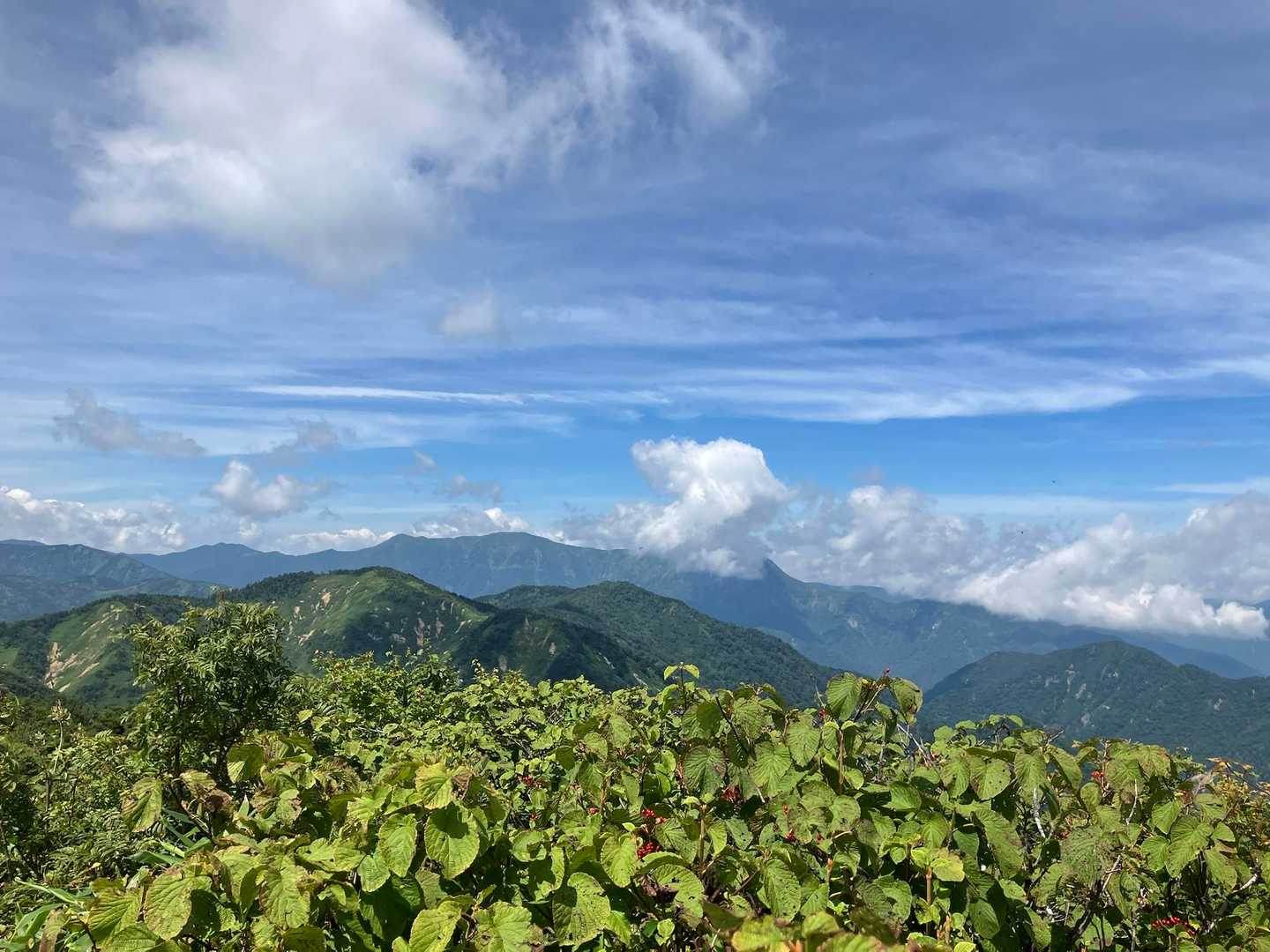 岩菅山方面