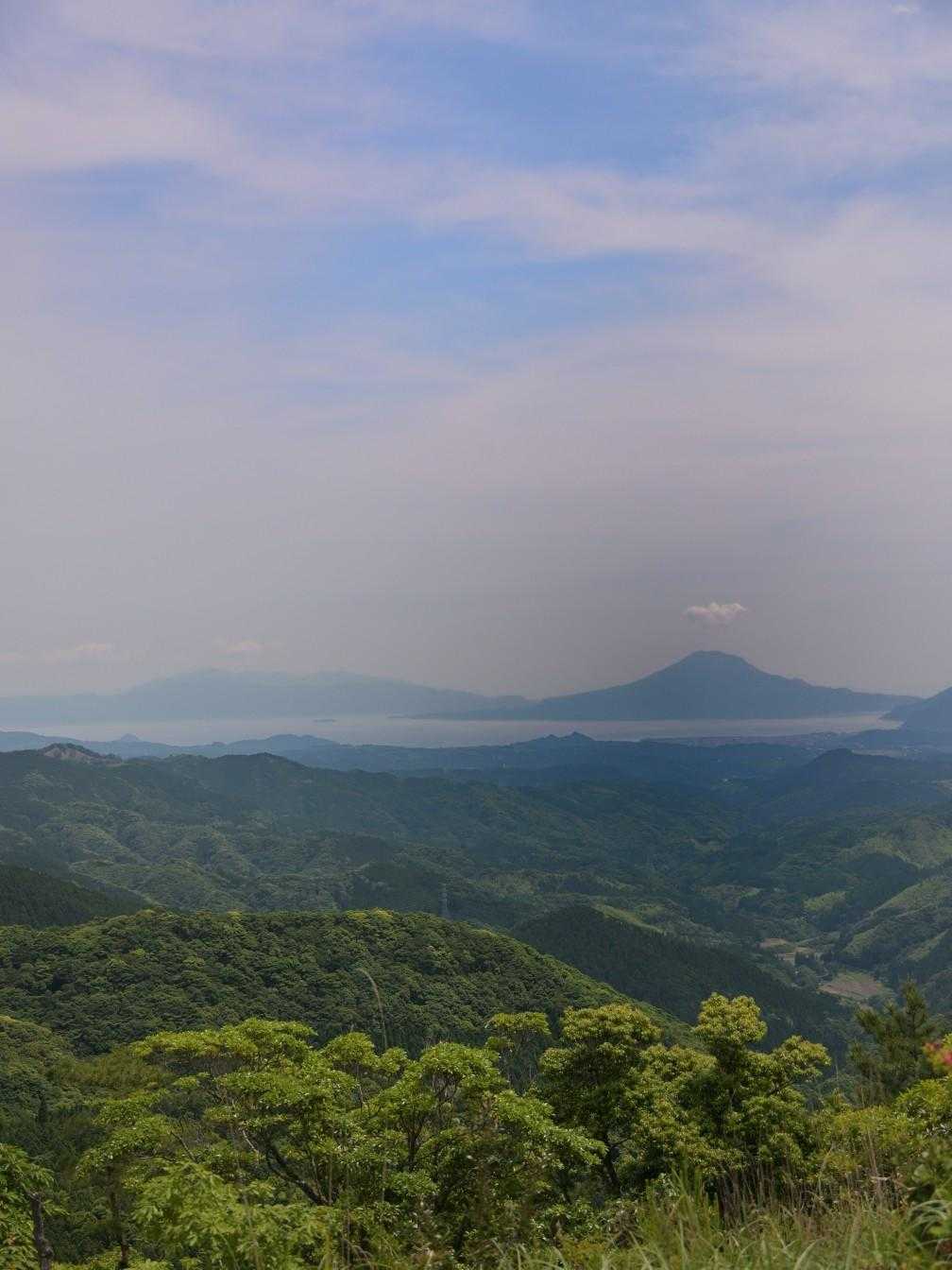 そして桜島ビュー🌋
山に登って桜島が見えたのは初めて！
鹿児島県の形って最高！！