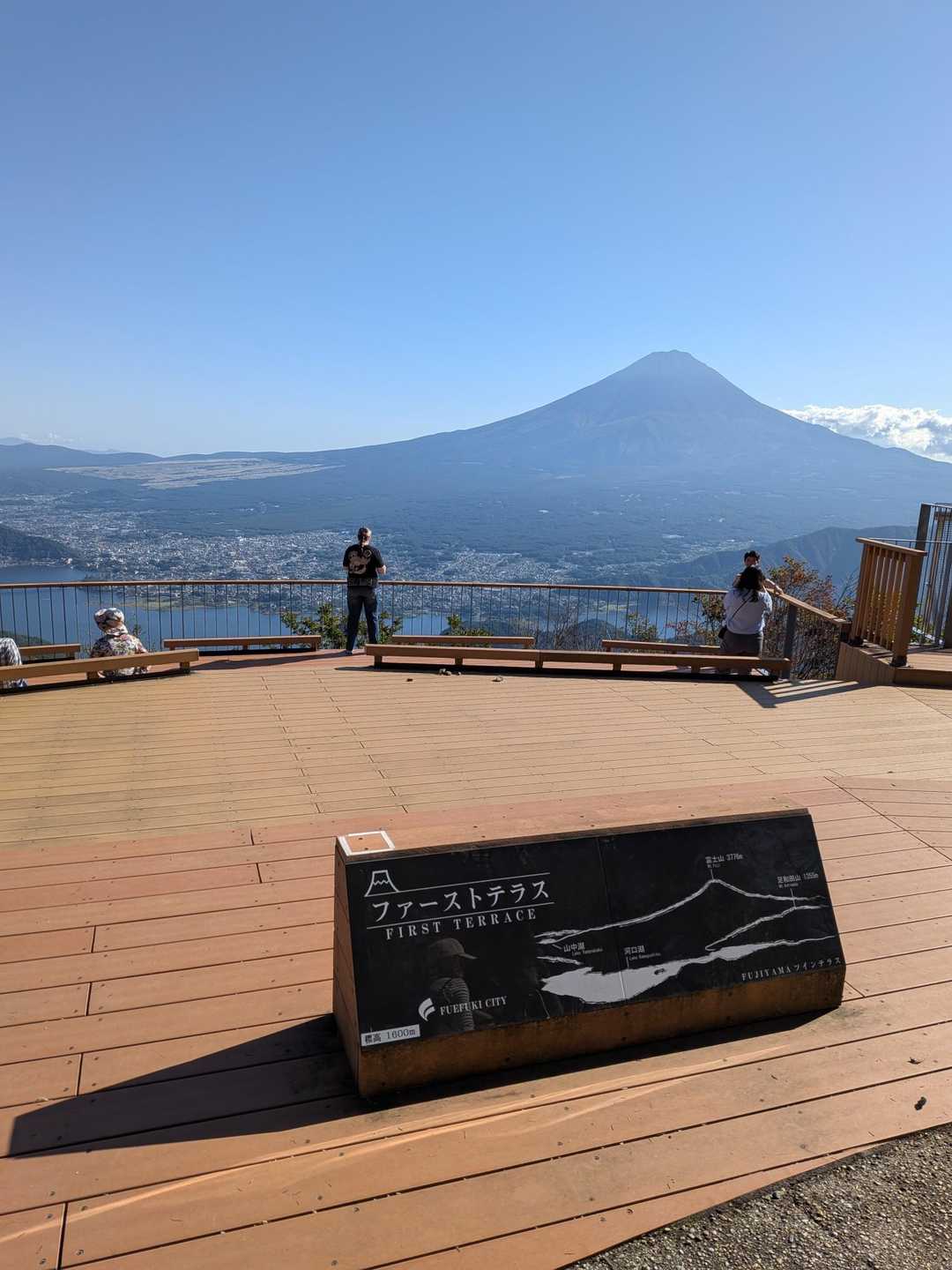 御坂峠-カネ山-御坂山-観音平山-旧御坂峠-コブ岩ノ頭-御 縦走コースの写真