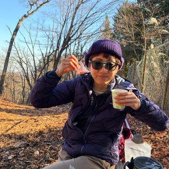 高水山山頂でコーヒータイムwith甘納豆