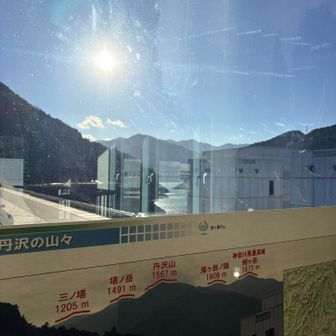 ここでも展望台へ。

表尾根見えてます。