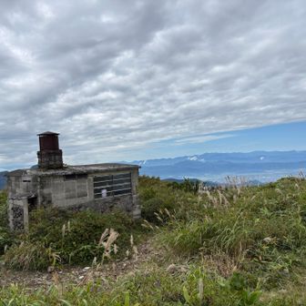 カケスガ峰