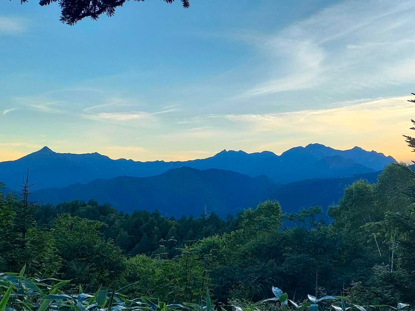 丸黒山からの眺め😍
槍穂　笠ヶ岳　いいところだ〜