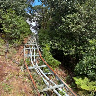 関連のものを運んでくるのかな？
レールもありました🛤️