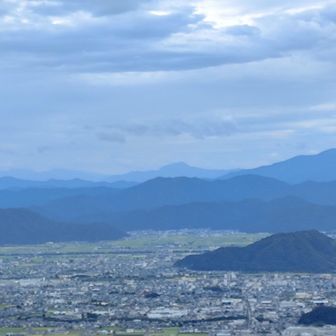 武生の街並みと荒島岳にほっとした
