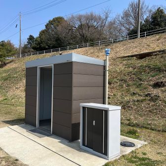 第五駐車場　意外と新しい　