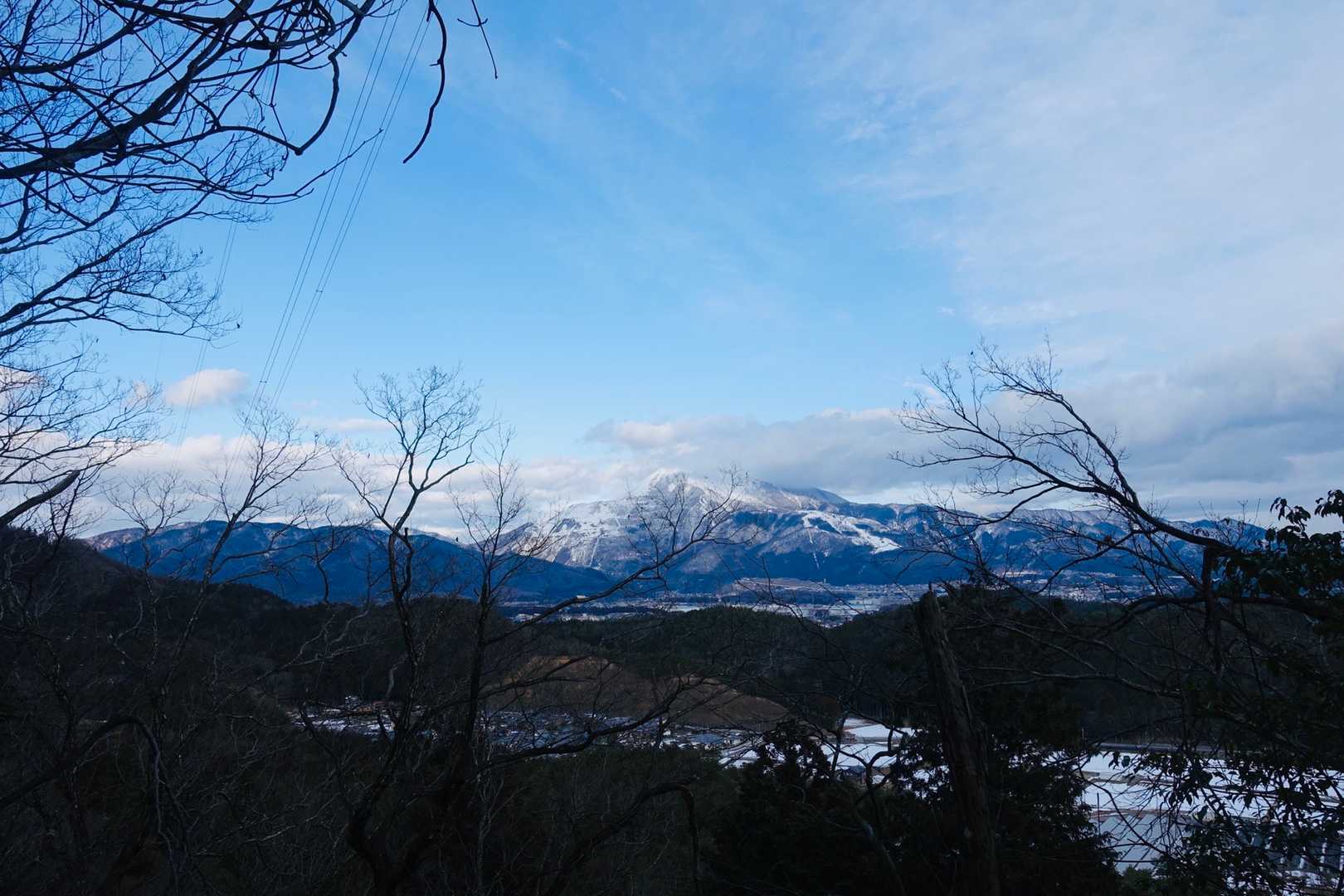 ▼伊吹山
