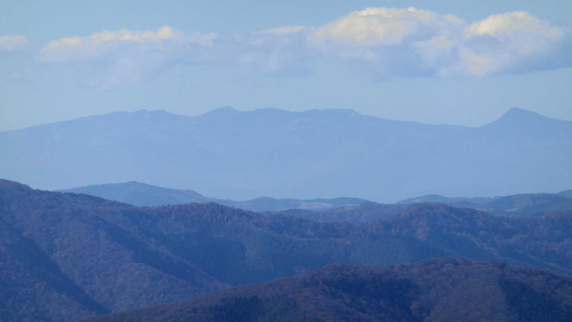 西に焼石連峰