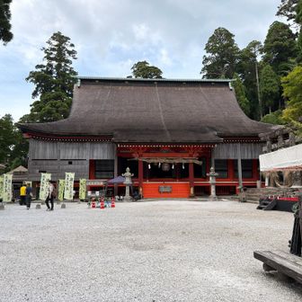 奉幣殿　イベント準備中