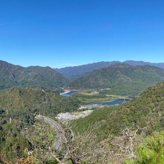 遠くに五頭
さて、下山
後は、宝珠山へ行こう(๑•̀ㅂ•́)و✧